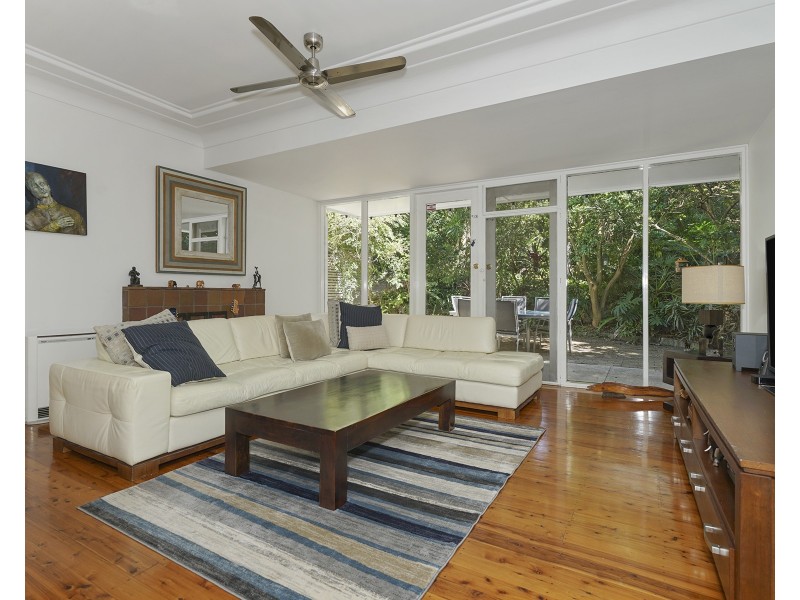 19 Lookout Road, New Lambton Heights NSW 2305