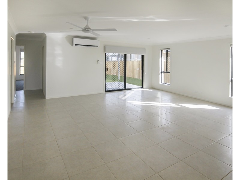 17  Plover Circuit, Aberglasslyn NSW 2320