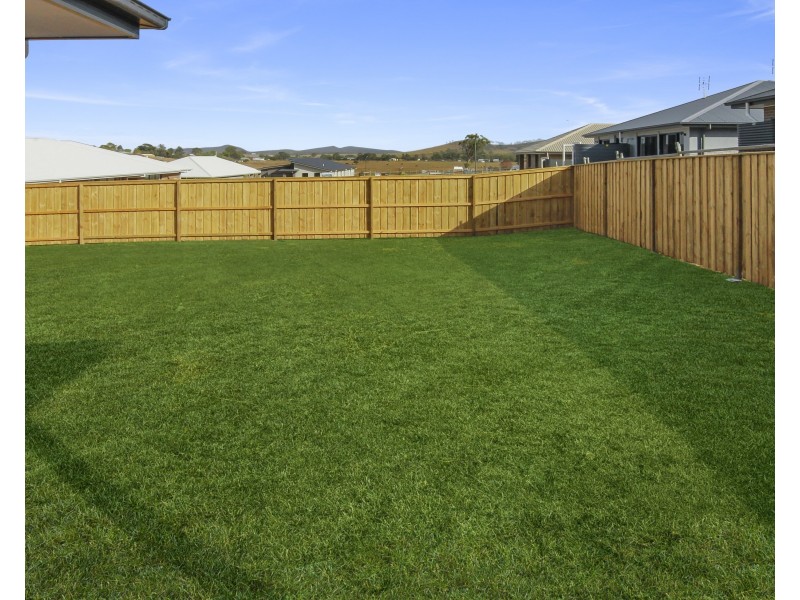 17  Plover Circuit, Aberglasslyn NSW 2320