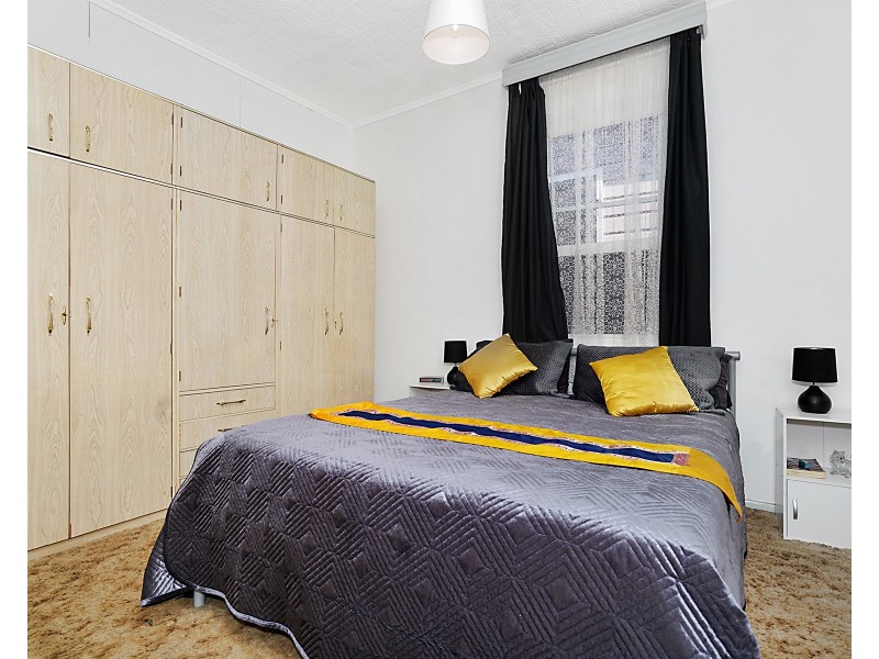 17 Buxton Street, Adamstown NSW 2289