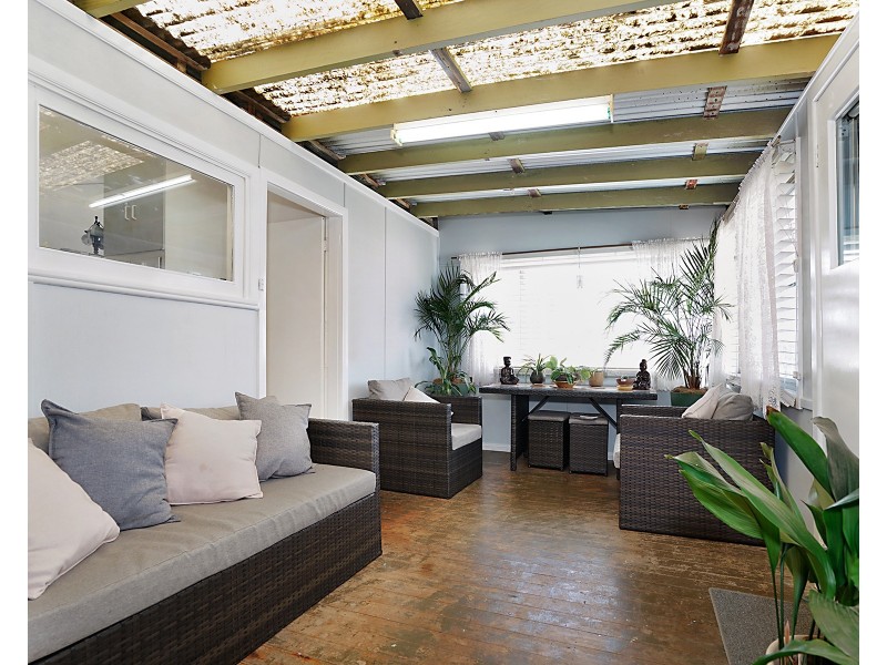 17 Buxton Street, Adamstown NSW 2289