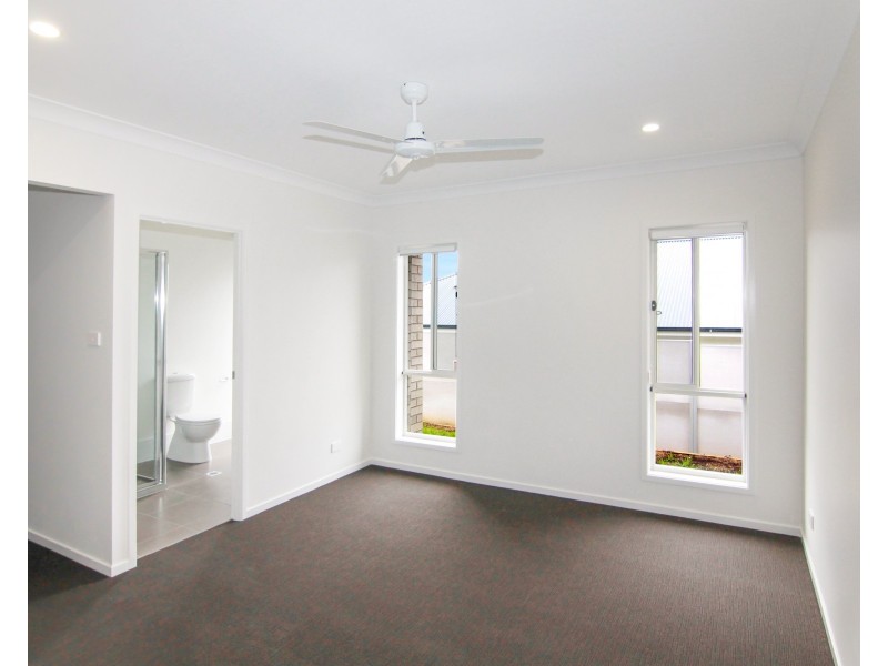 19 Ellerton Street, North Rothbury NSW 2335