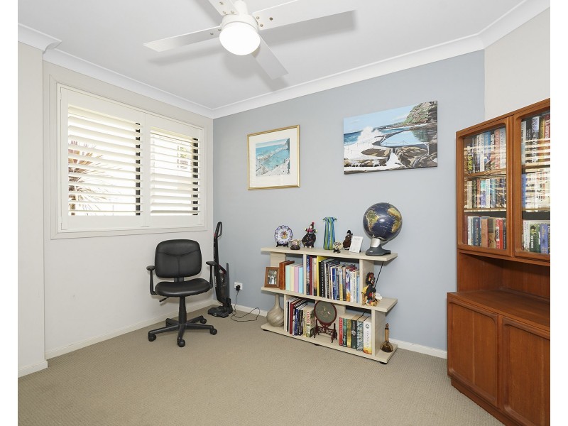 16 Whipbird Street, Maryland NSW 2287