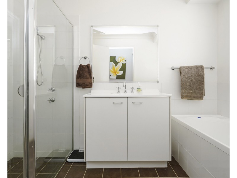 16 Whipbird Street, Maryland NSW 2287