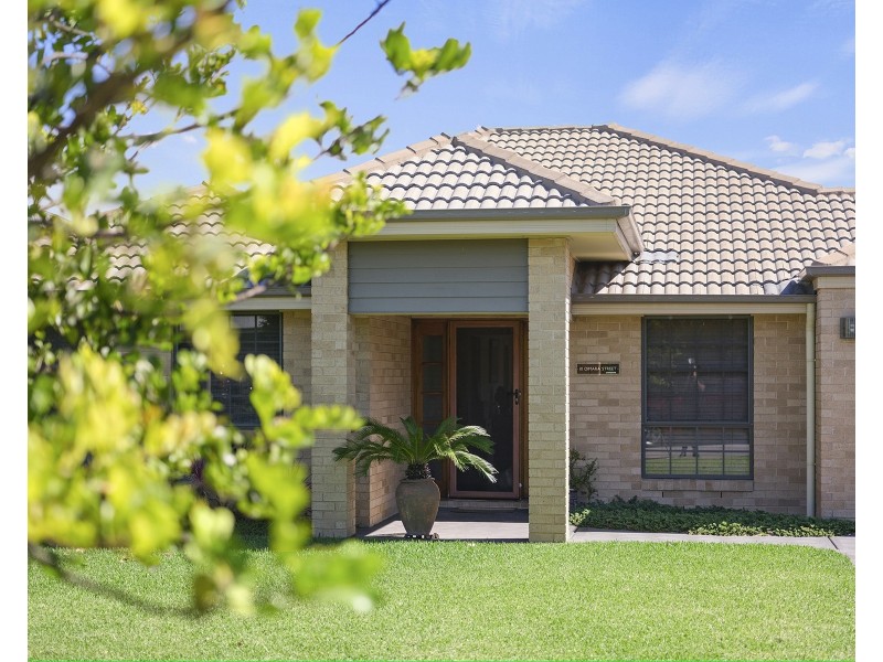 10 Oimara Street, Fern Bay NSW 2295