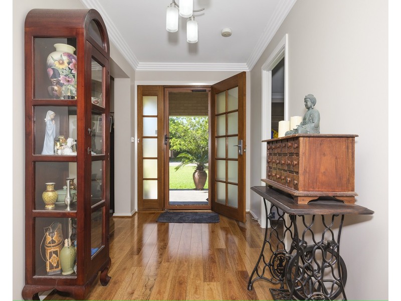 10 Oimara Street, Fern Bay NSW 2295