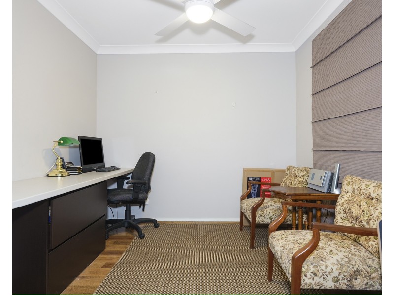 10 Oimara Street, Fern Bay NSW 2295