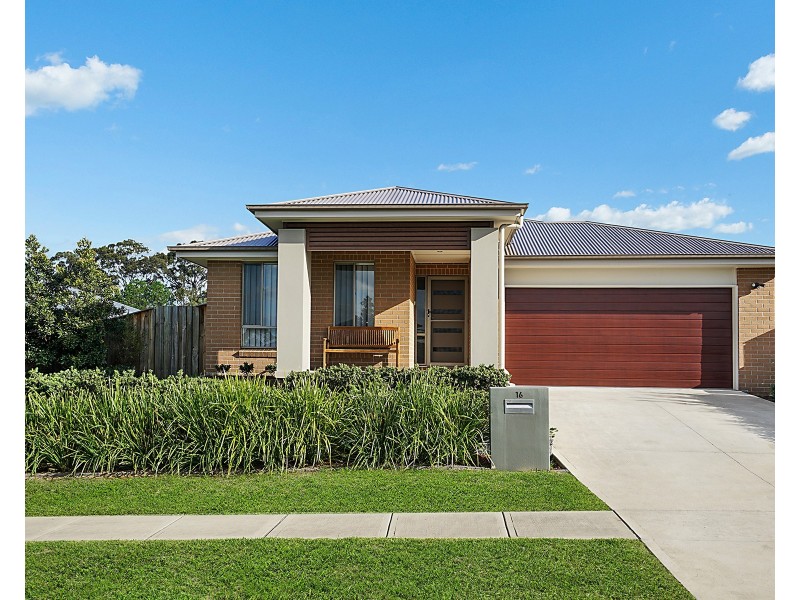 16 Gazelle Crescent, Fletcher NSW 2287
