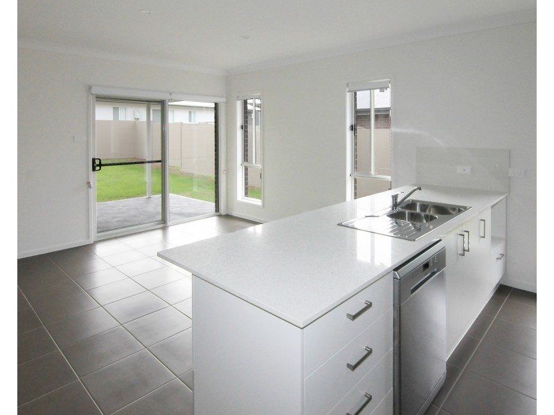 31 Tooze Circuit, North Rothbury NSW 2335
