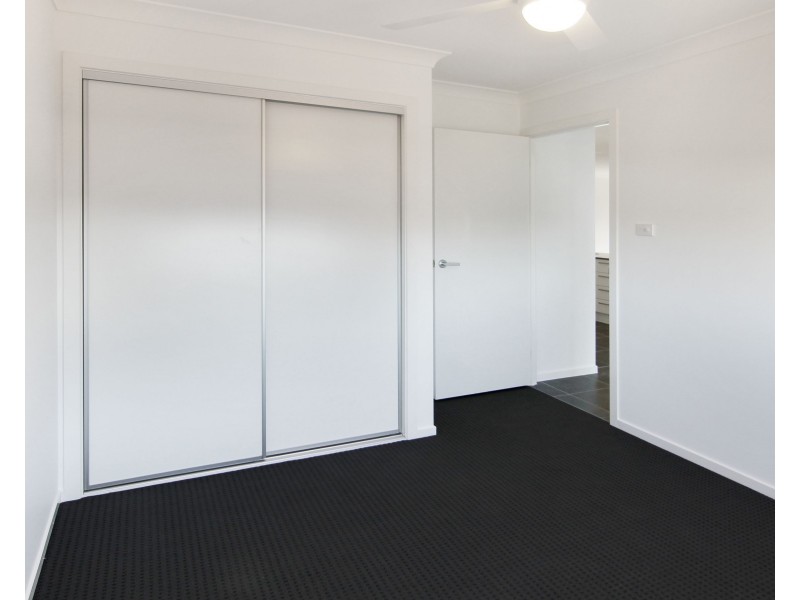 63 Portland Drive, Cameron Park NSW 2285