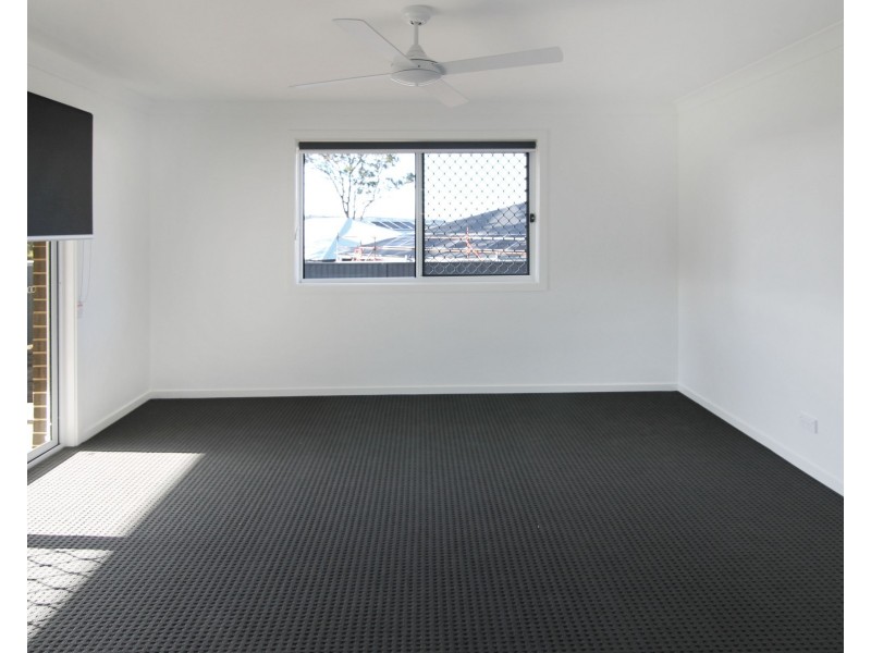 63 Portland Drive, Cameron Park NSW 2285