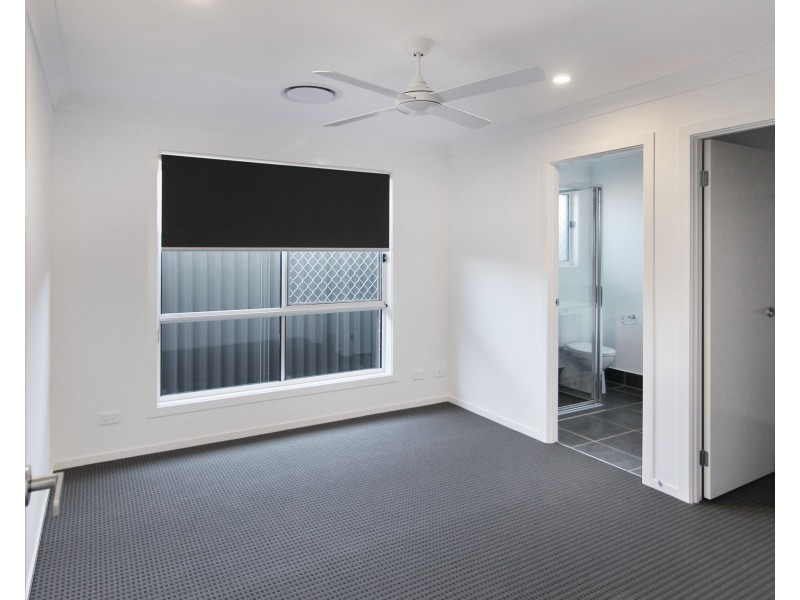 63 Portland Drive, Cameron Park NSW 2285