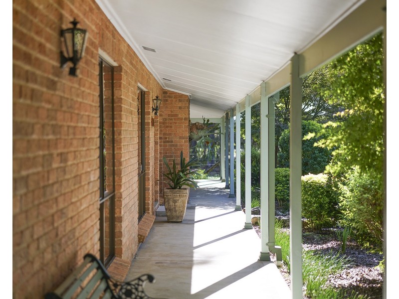 17 Overland Avenue, Medowie NSW 2318