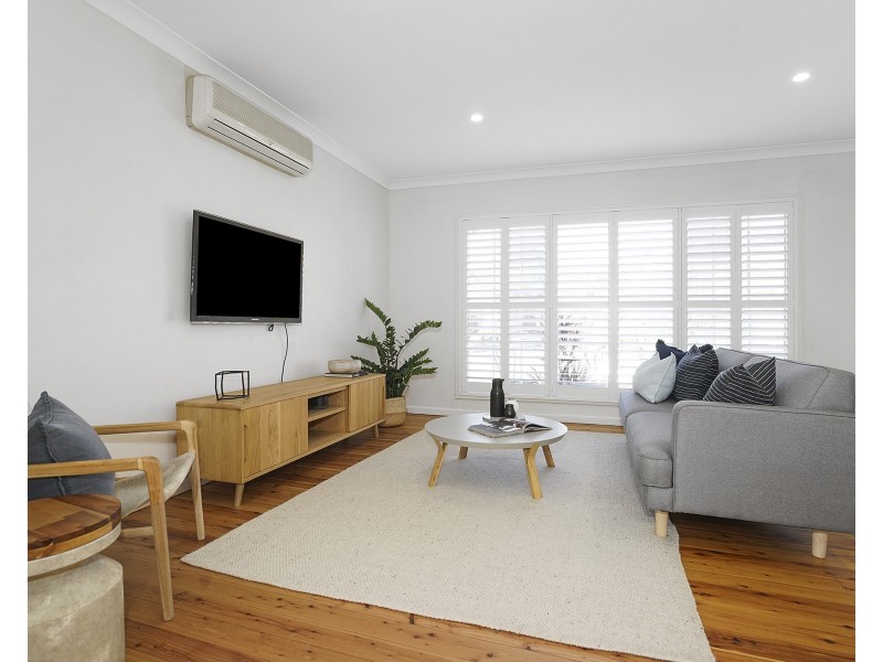 1 Sacramento Avenue, Macquarie Hills NSW 2285