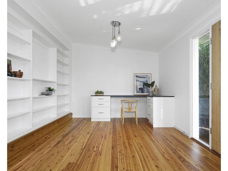 1 Sacramento Avenue, Macquarie Hills NSW 2285