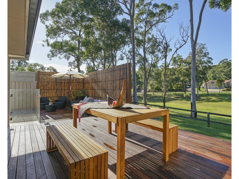 12 Warburton Close, Macquarie Hills NSW 2285