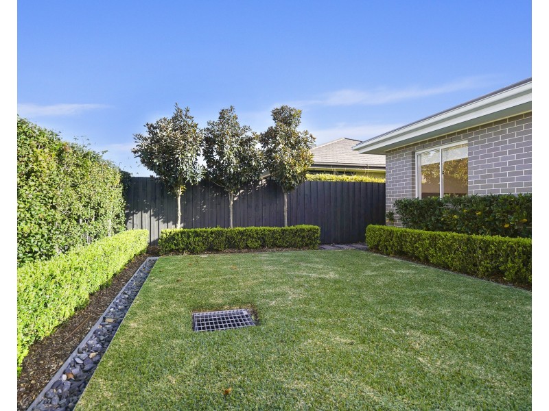 56 Seaside Boulevard, Fern Bay NSW 2295