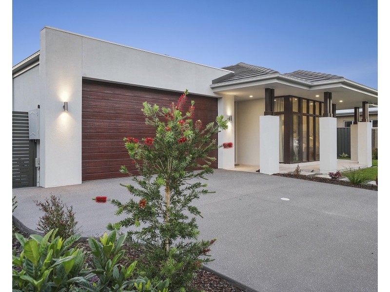 15 Dune Drive, Fern Bay NSW 2295