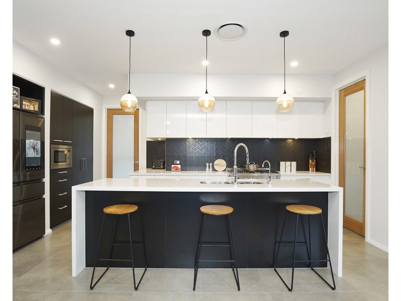 15 Dune Drive, Fern Bay NSW 2295