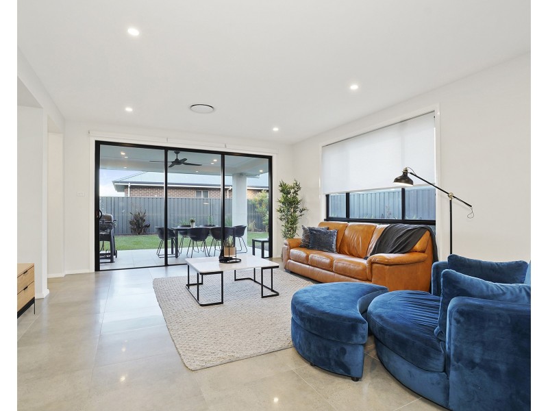 15 Dune Drive, Fern Bay NSW 2295