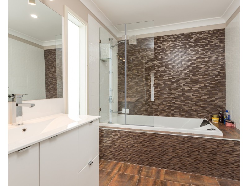 2 Seladon Avenue, Wallsend NSW 2287