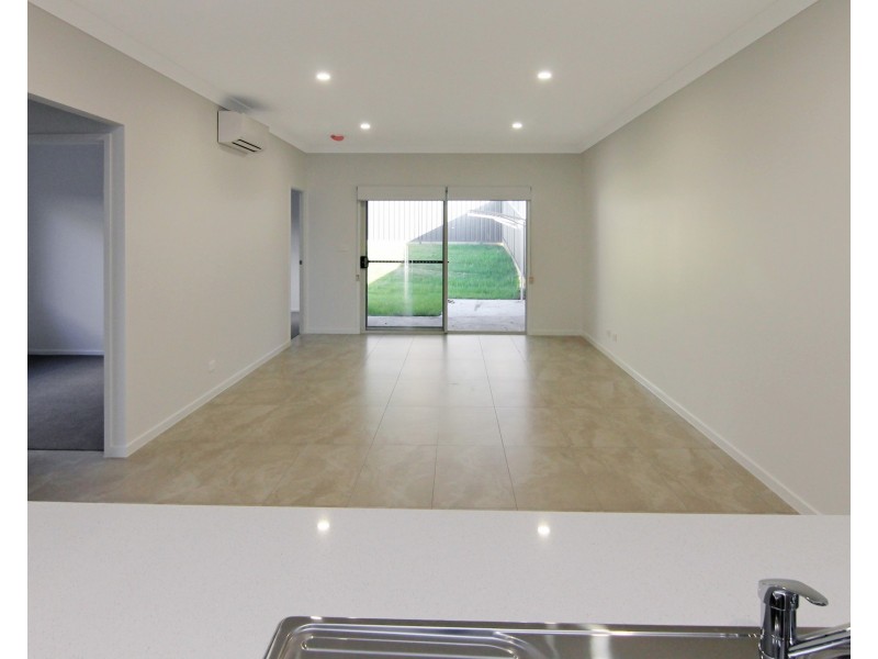 7 Turnberry Close, Fletcher NSW 2287