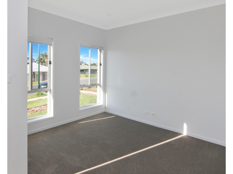 7 Turnberry Close, Fletcher NSW 2287