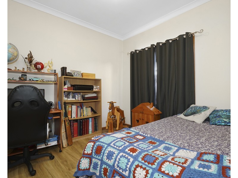 2 Clarence Road, Waratah NSW 2298