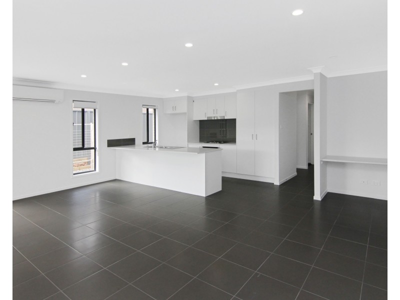15 Lancaster Street, Thornton NSW 2322