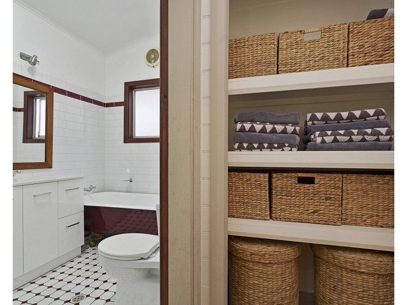 1 Sixth Street, Adamstown NSW 2289