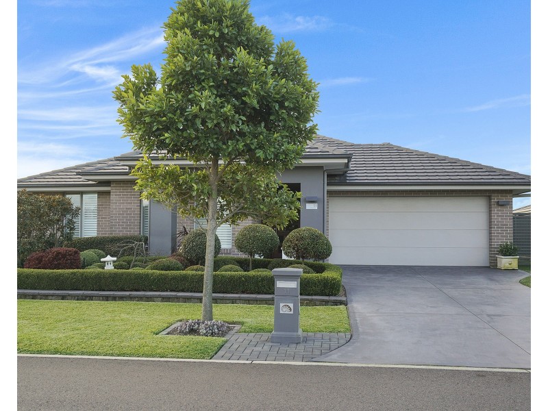 11 Sygna Street, Fern Bay NSW 2295