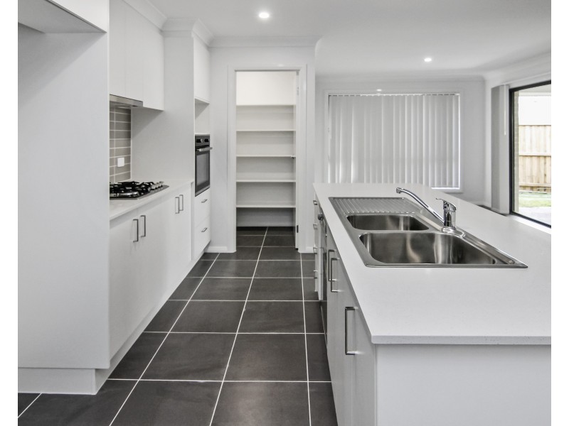 11 Guthrie Street, Thornton NSW 2322