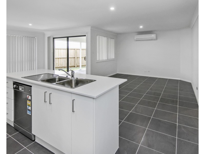 11 Guthrie Street, Thornton NSW 2322