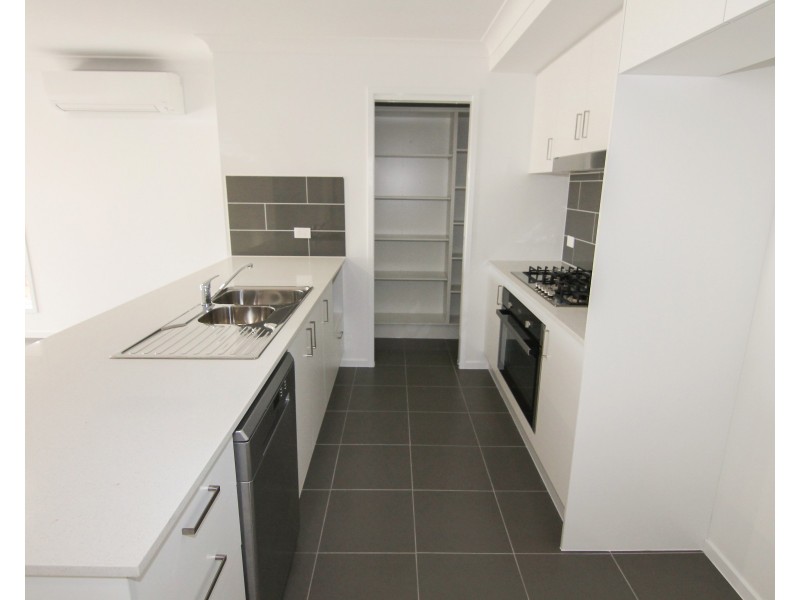 11 Lancaster Street, Thornton NSW 2322