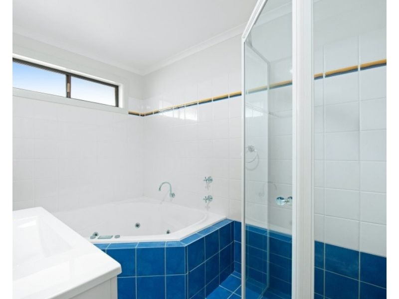 24 Galway Crescent, Metford NSW 2323