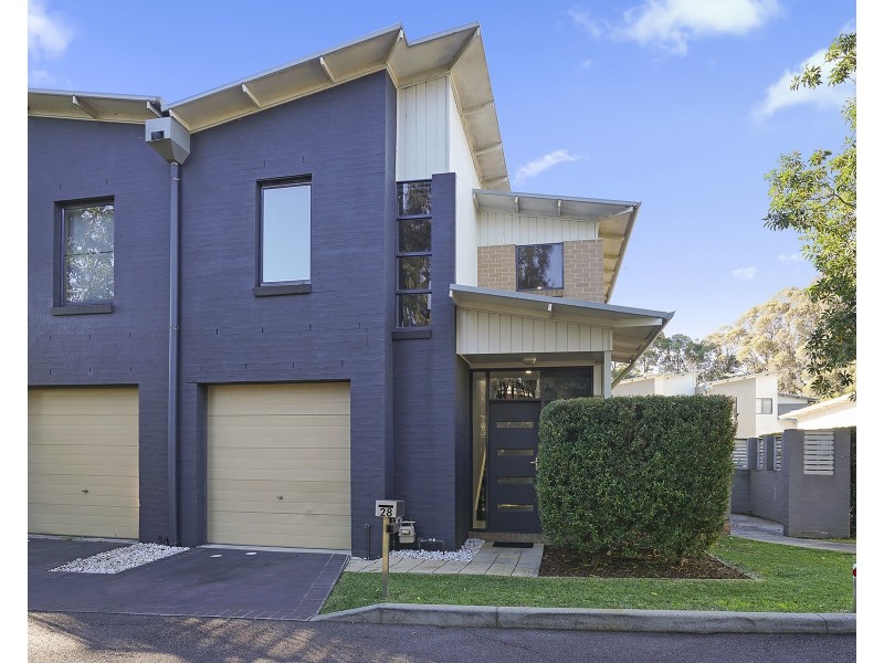 28 Kestrel Circuit, Shortland NSW 2307