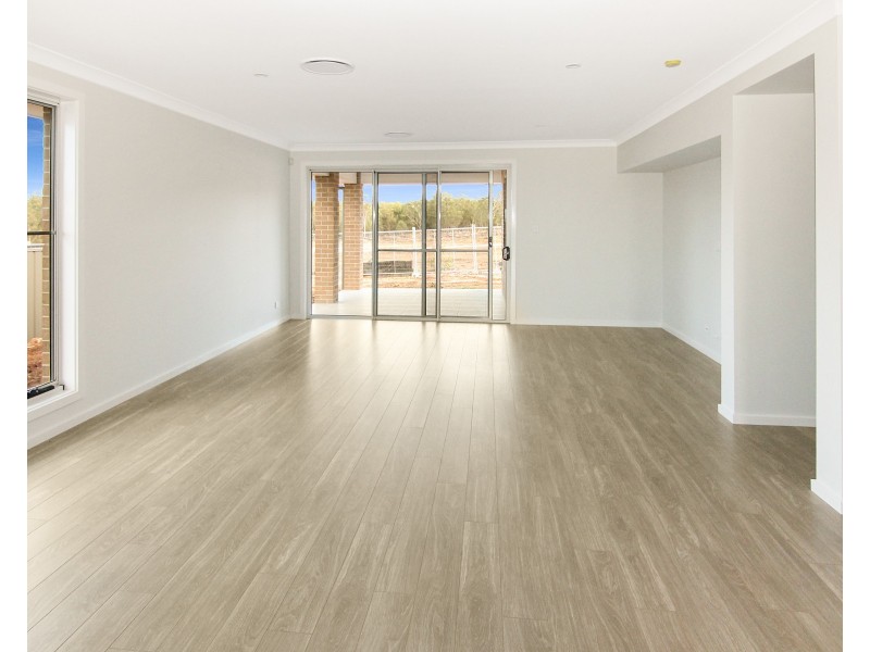 17 Lancaster Street, Thornton NSW 2322