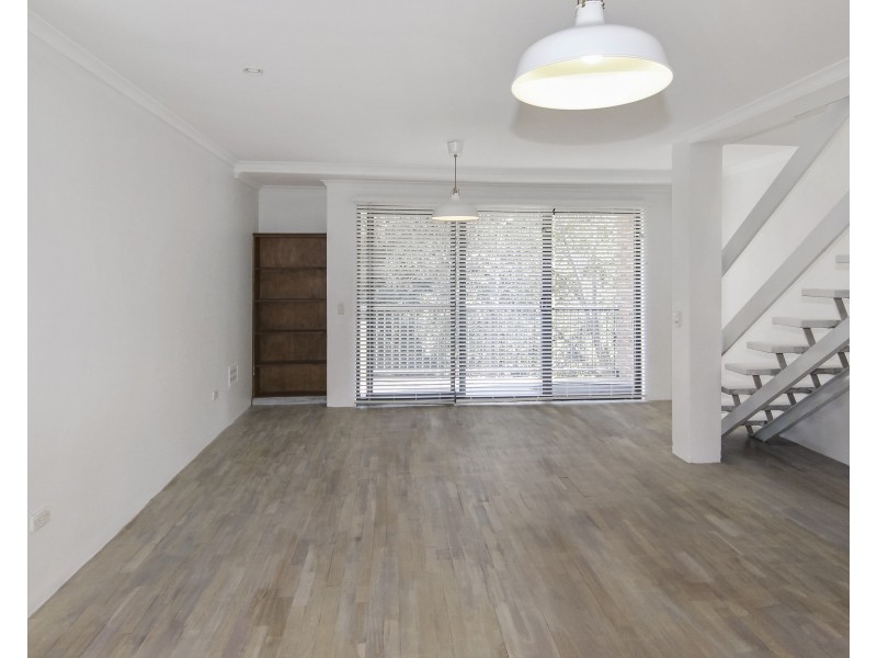 6/61 Nesca Parade, The Hill NSW 2300