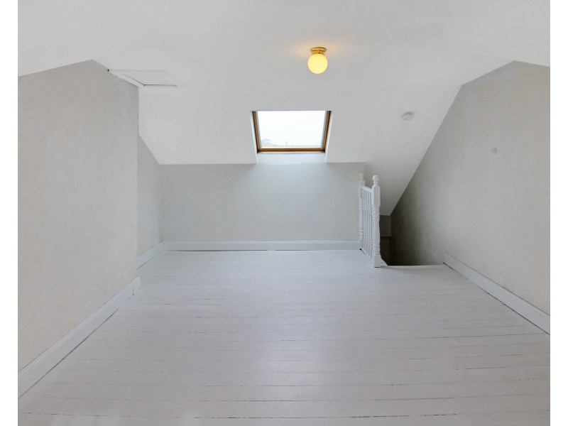 31 Gibson Street, Cooks Hill NSW 2300