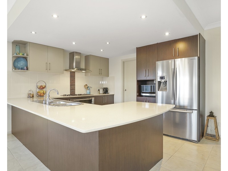 7 Stringybark Drive, Fern Bay NSW 2295