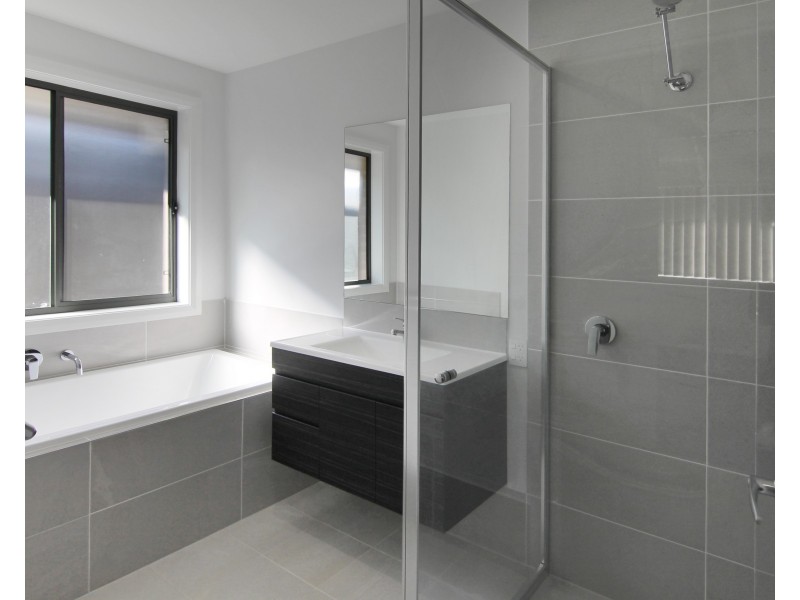 18 Parrott Street, Boolaroo NSW 2284
