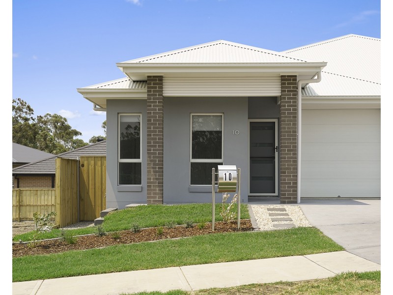 10 Kurrabung Drive, Fletcher NSW 2287