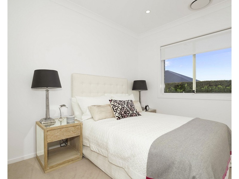 56 Seaside Boulevard, Fern Bay NSW 2295