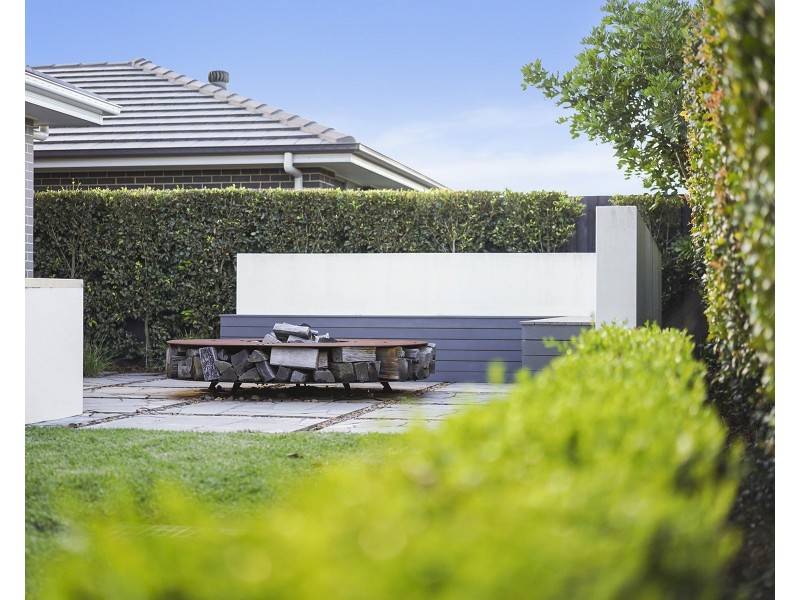 56 Seaside Boulevard, Fern Bay NSW 2295