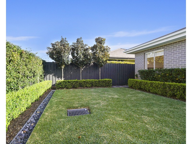 56 Seaside Boulevard, Fern Bay NSW 2295