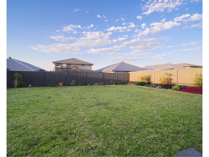 29 Sygna Street, Fern Bay NSW 2295