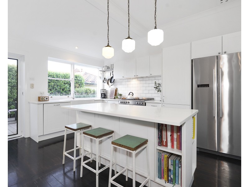 278 Glebe Road, Hamilton South NSW 2303