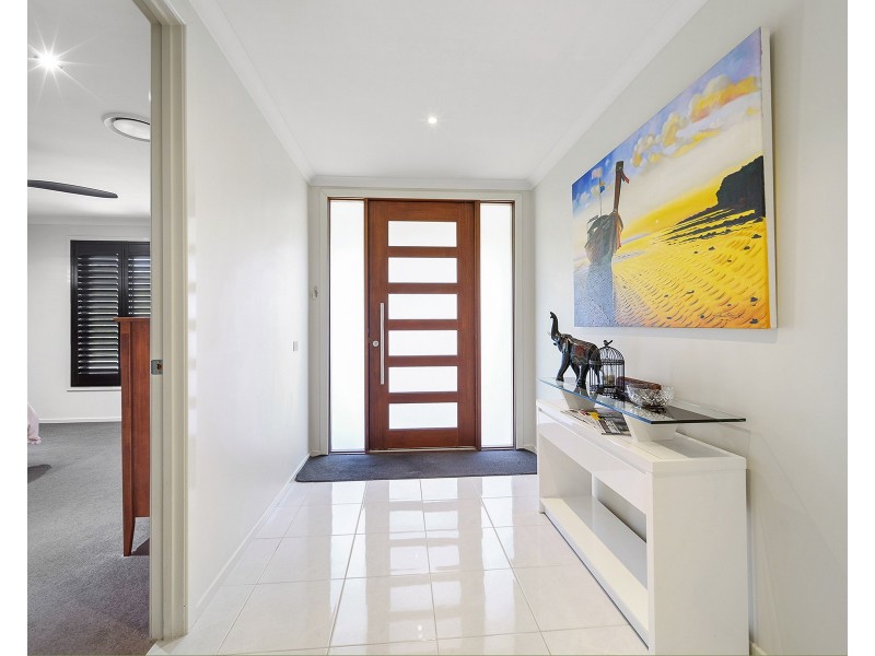 22 Oimara Street, Fern Bay NSW 2295