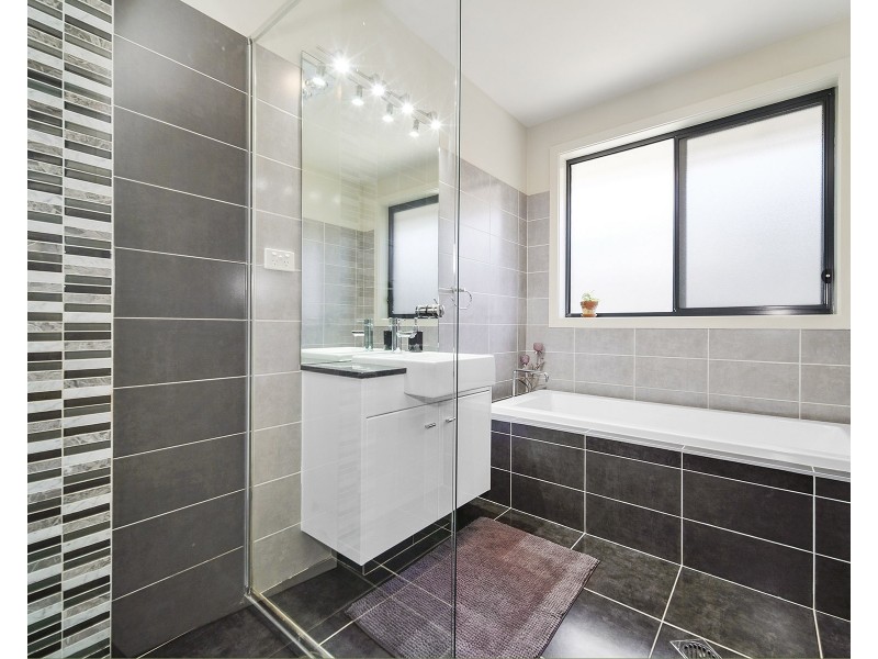 22 Oimara Street, Fern Bay NSW 2295