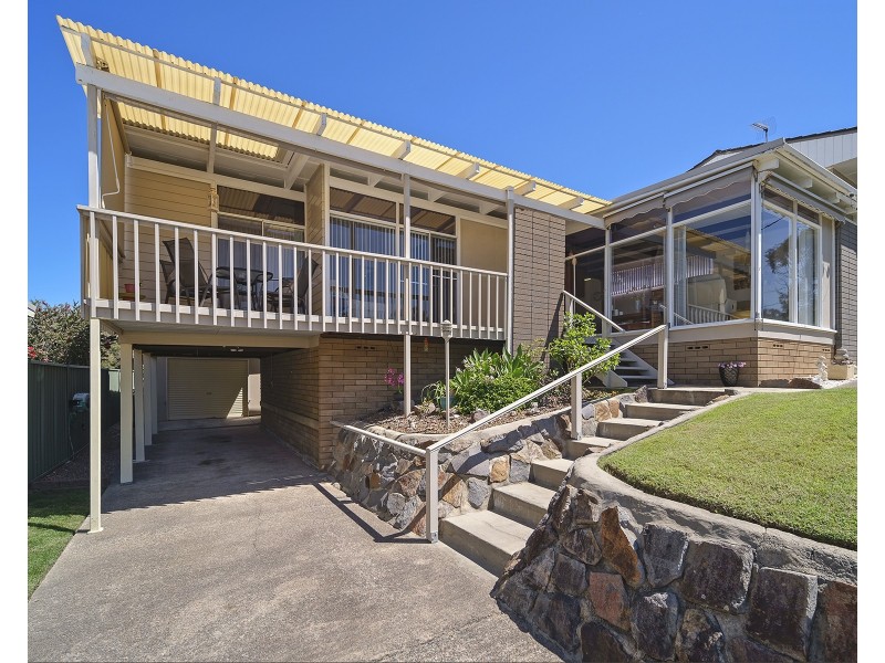 10 Neerim Avenue, Kotara South NSW 2289